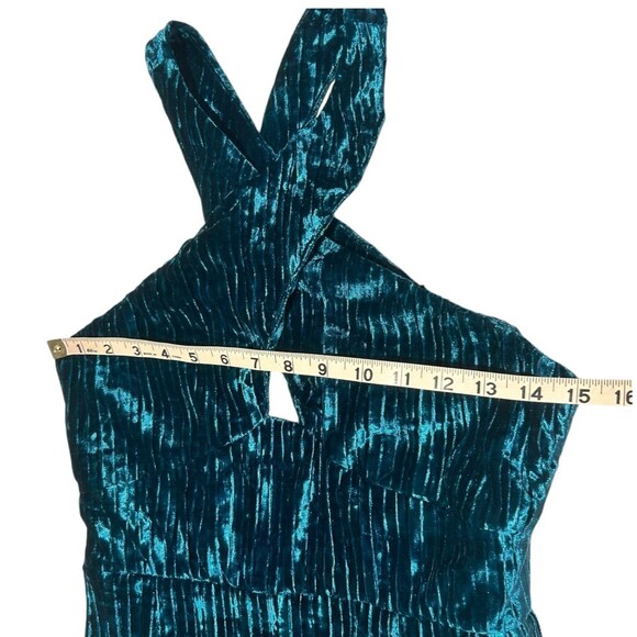 New Revolve NBD Abriel Mini Dress Velvet Teal Blue Green Size M Halter - Picture 15 of 16